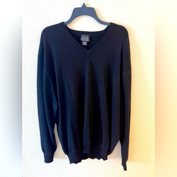 J.O.A. Other - J.O. A. Bank Black Cashmere Sweater Vneck XLL